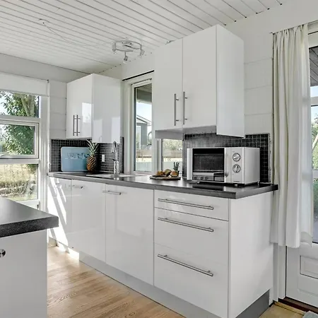 Prázdninový dům Evald - 200m From The Sea By Interhome